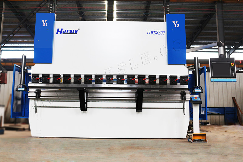 HARSLE WE67K-GENIUS-110T3200 CNC Press brake machine install in USA