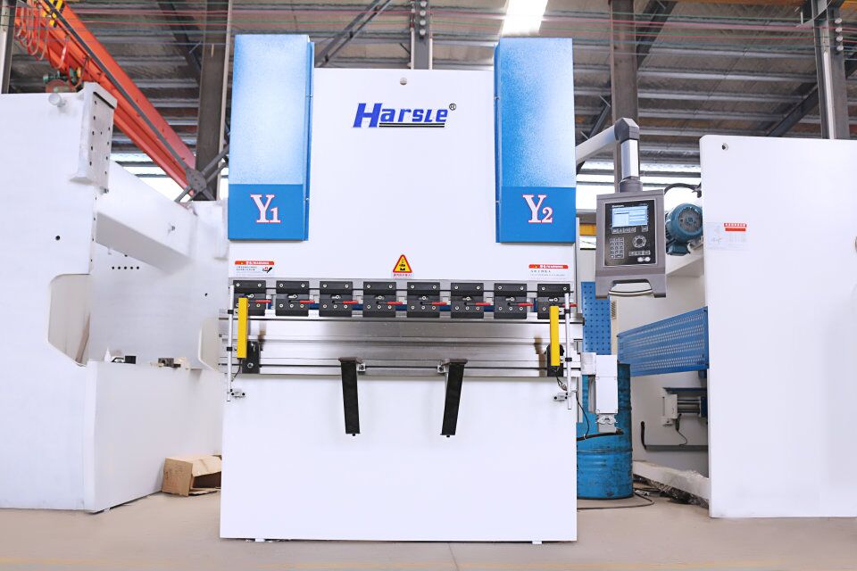 4 Axis Smart CNC 63T1600 CNC CNC ດ້ວຍ DA-52s